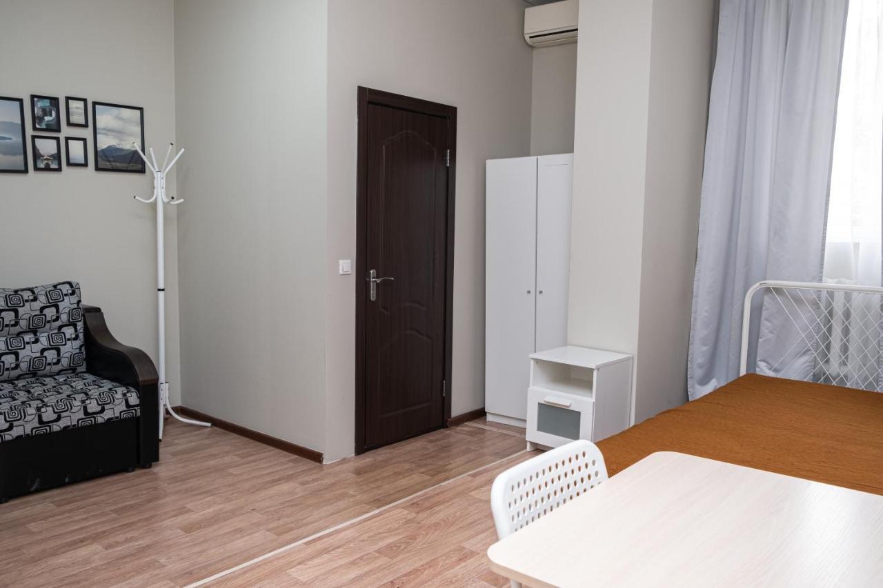 Apartamenty U Ploszczadi Serova I Jd Omsk Zewnętrze zdjęcie